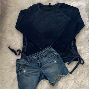 🤩SALE🤩 Lace Up Sweatshirt
